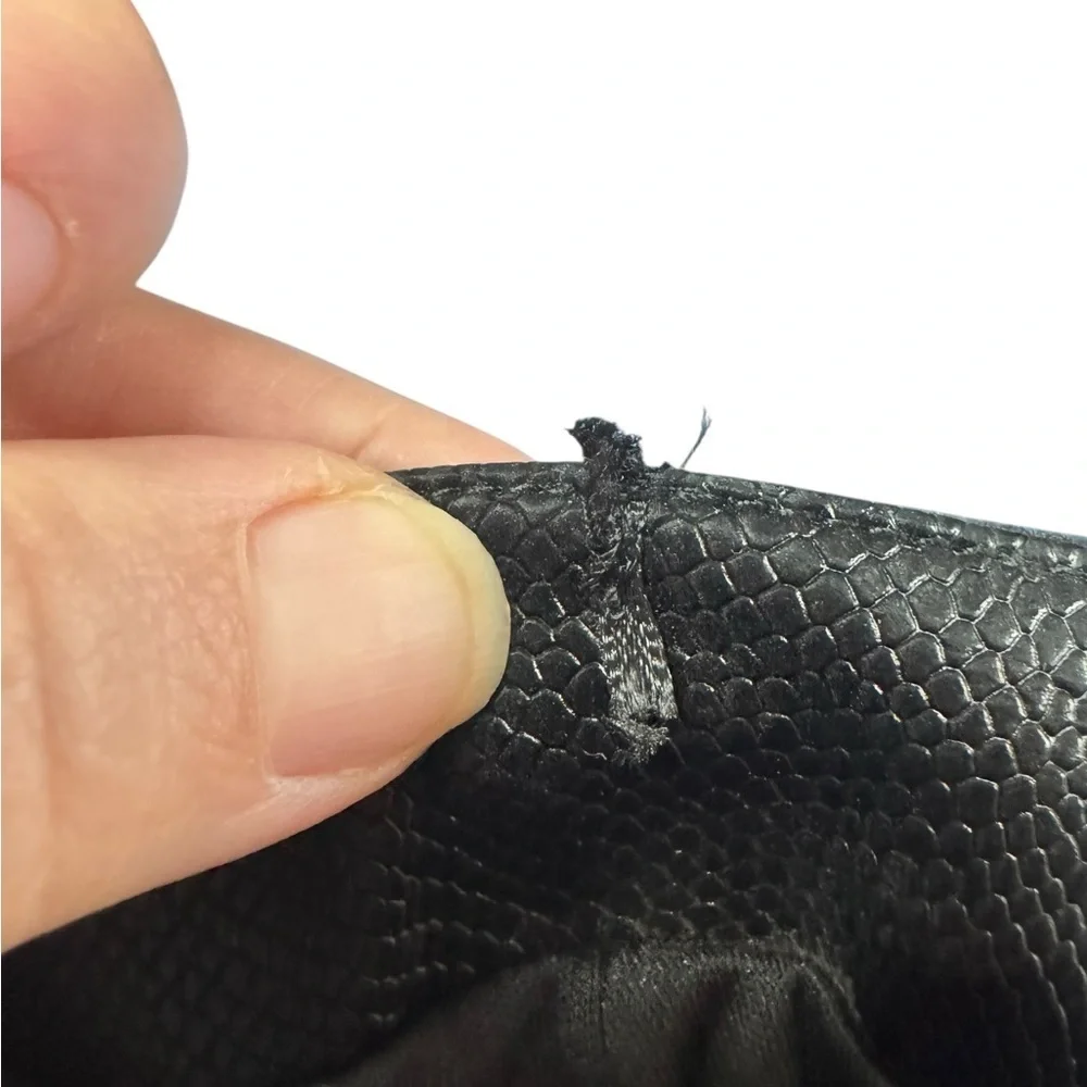 Kirius.Elegant Black Strapless Top - Picture 7 of 10